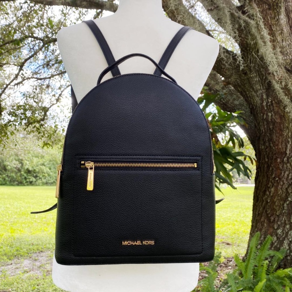 Gaby’sBags💕NWT Michael Kors Backpack 🎒 Pick 1 - Picture 4 of 9